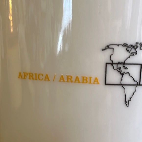 Starbucks 2005 Coffee Mug Kenya Africa Arabia Map Elephant 16 oz Tea Cup Yellow - Picture 6 of 10
